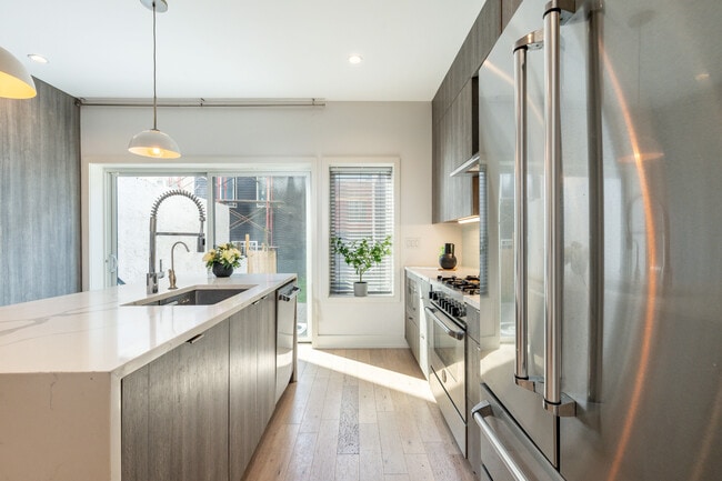 Photo - 2058 E Susquehanna Ave