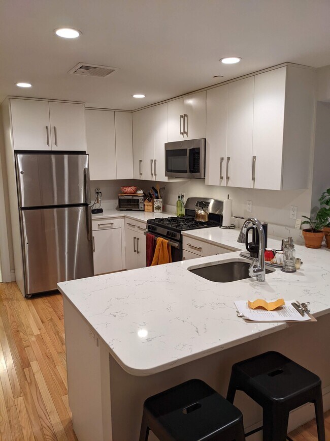 Photo - 16 Harvard Ter