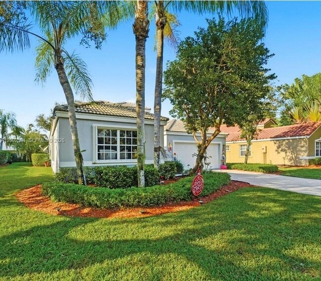 Photo - 2019 Cove Ln