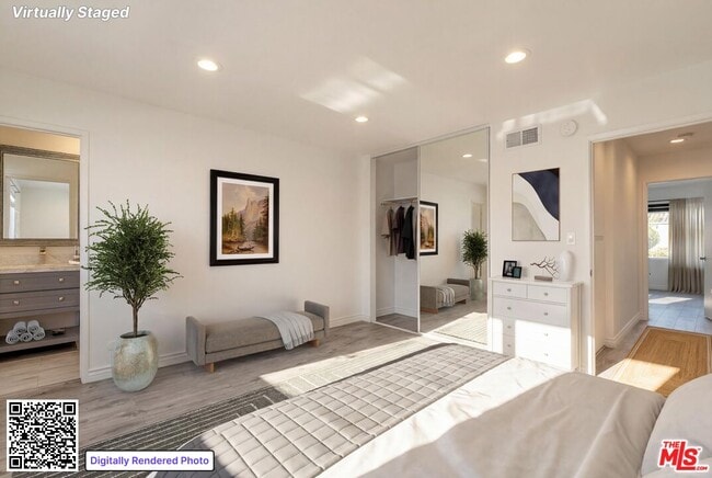 Photo - 12358 Moorpark St Unit 7