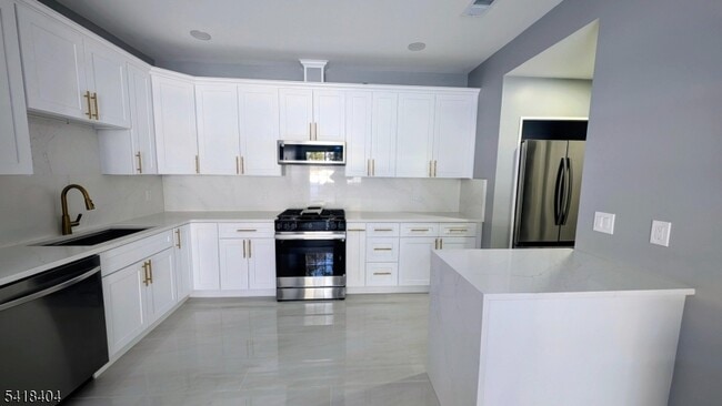 Photo - 3 Caroline Foster Ct