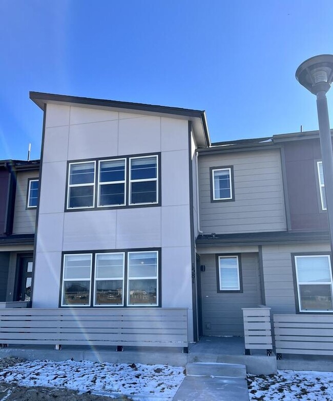 Building Photo - 1581 Spring Water Pt Rental