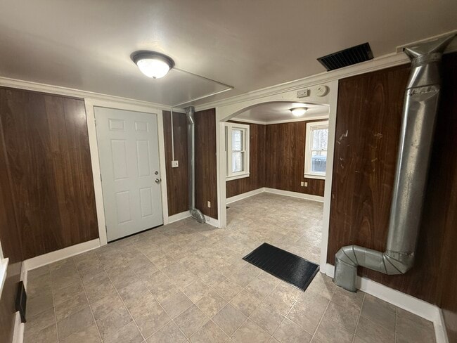 Photo - 1324 Kenwood Ave