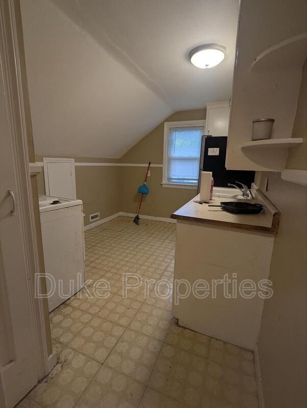 Photo - 183 Rockview Terrace Unidad Up