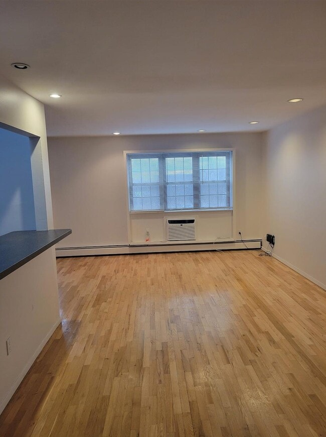 Photo - 84-24 98th St Condo Unit 29