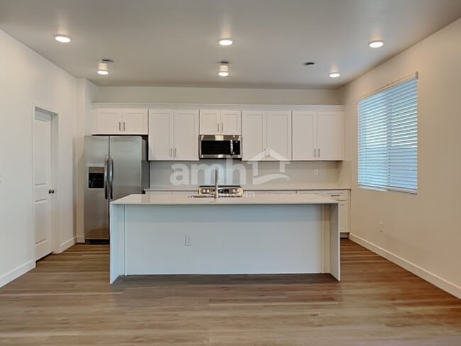 Photo - 12524 W Flynn Ln