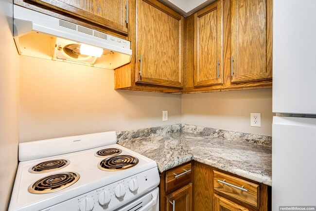Photo - 1300 Washington Ave.