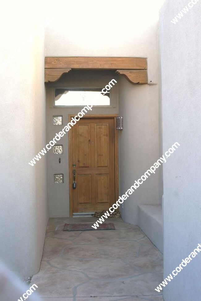 Beautiful 4 Bedroom, 2 Bathroom, 2 Car Gar... - Beautiful 4 Bedroom, 2 Bathroom, 2 Car Gar... House