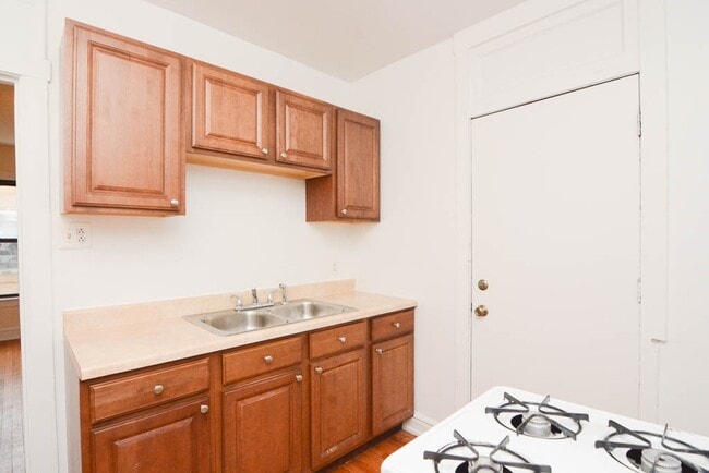 Photo - 2649 N Spaulding Ave Unidad W4
