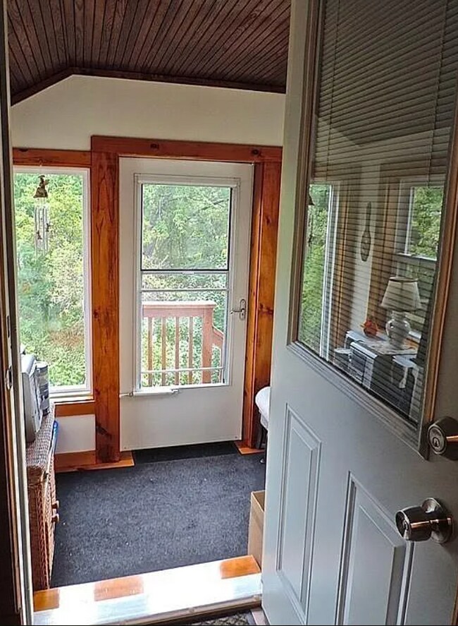 Photo - 98 River St Unit Floor 2