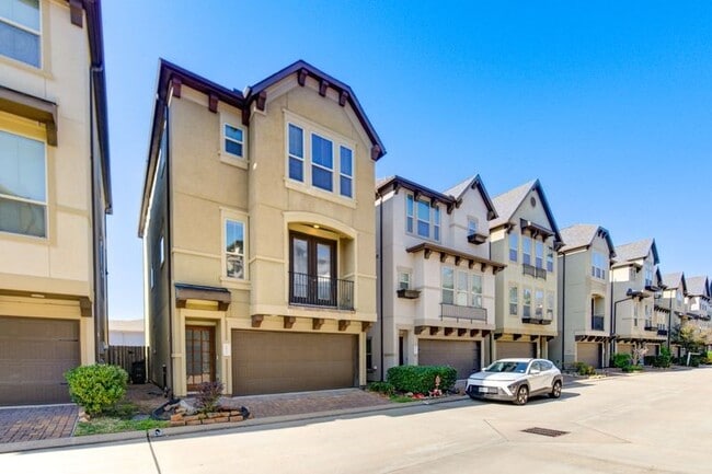 Photo - 10014 Spring Shadows Park Cir