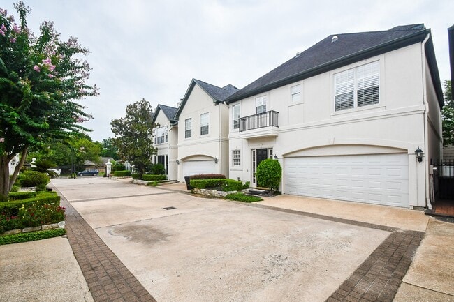 Building Photo - 2124 Nantucket Dr Rental