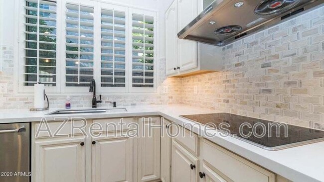 Photo - 1883 E Dava Dr