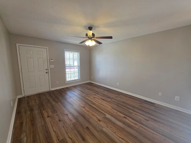 Photo - 2746 Applemill Ct