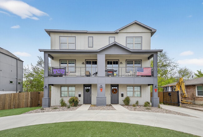 Building Photo - 3521 South Hills Ave Unit 3521