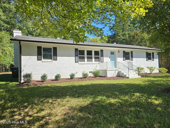 Building Photo - 4011 Garrett Rd