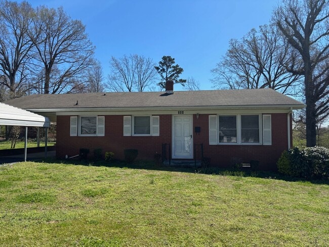 Photo - 3 bed, 1 bath brick home located in Asheboro