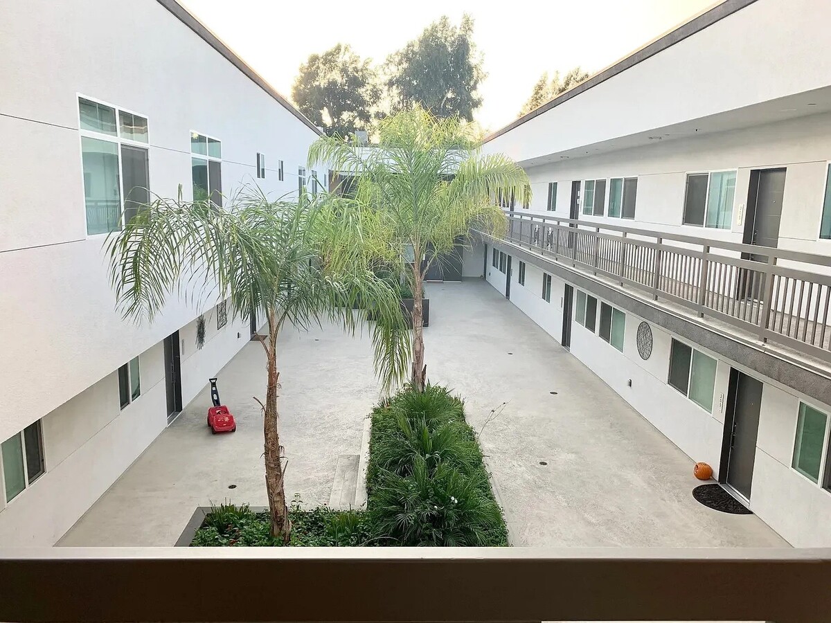 Photo - 11828 Runnymede St