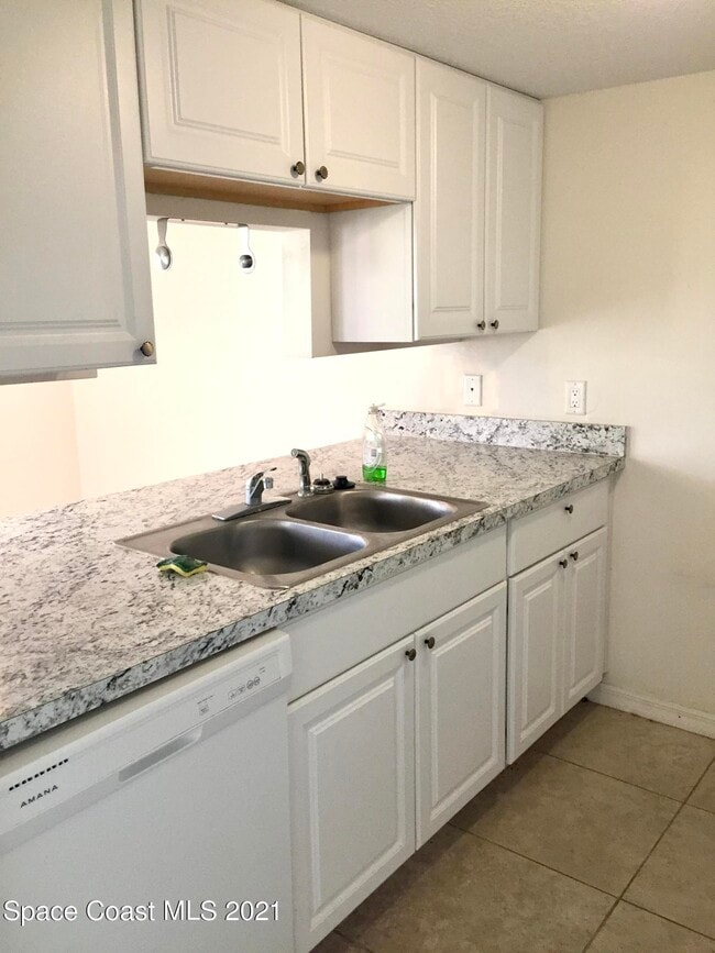 Photo - 179 San Juan Cir