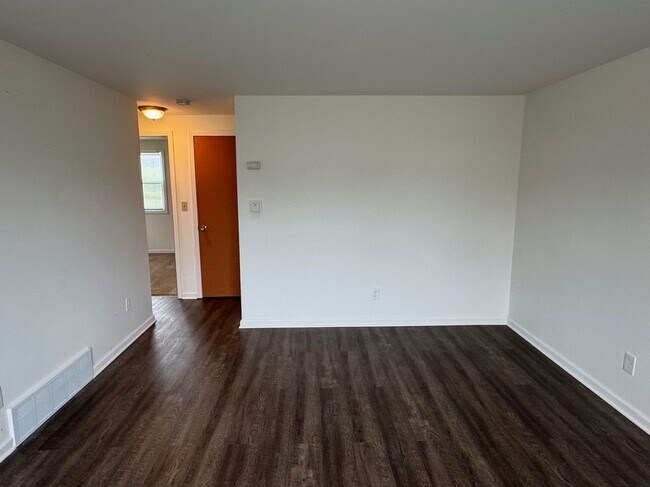Photo - 654 W Main St Unit 18