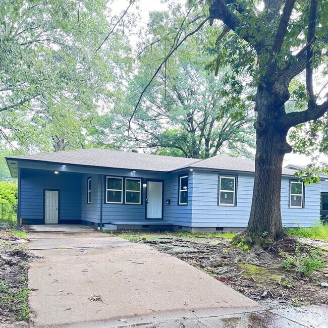 Building Photo - 3113 Tulip St Rental