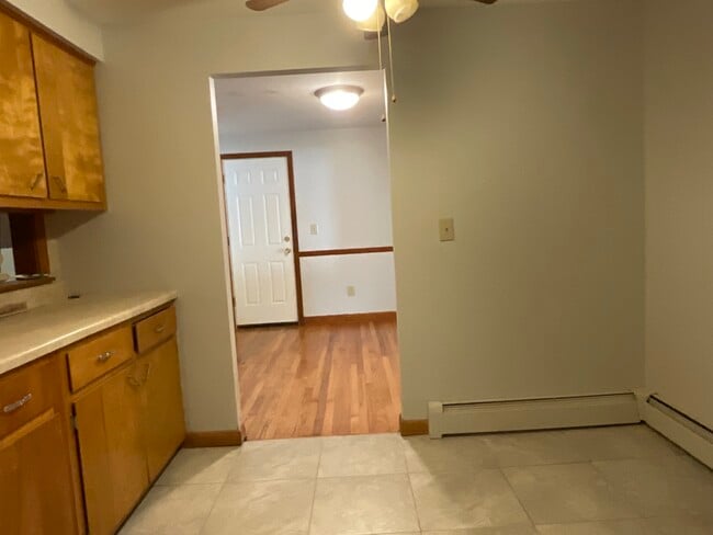 Photo - 2 Eastview Dr