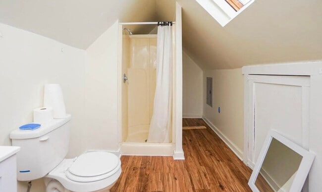 Photo - 107 Clinton Ave Unit C