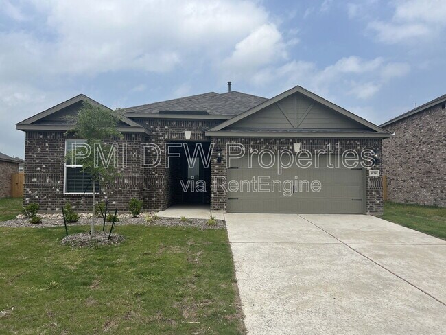 Photo - 808 Boyer Ct House