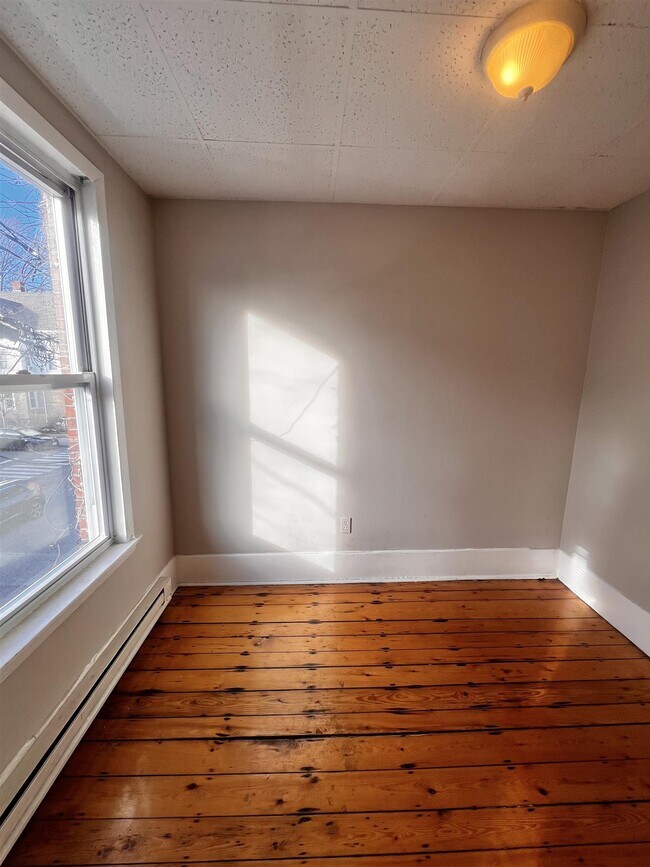 Photo - 9 School St Unit 2