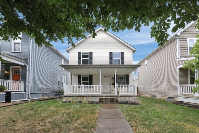 Photo - 1352 N 6th St House