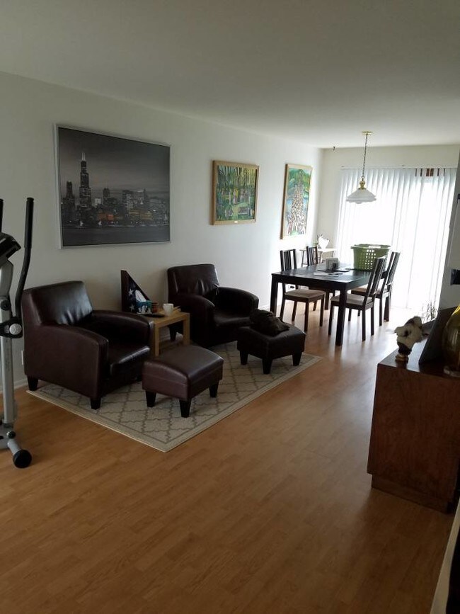 Living Room - 637 Schooner Point Townhome