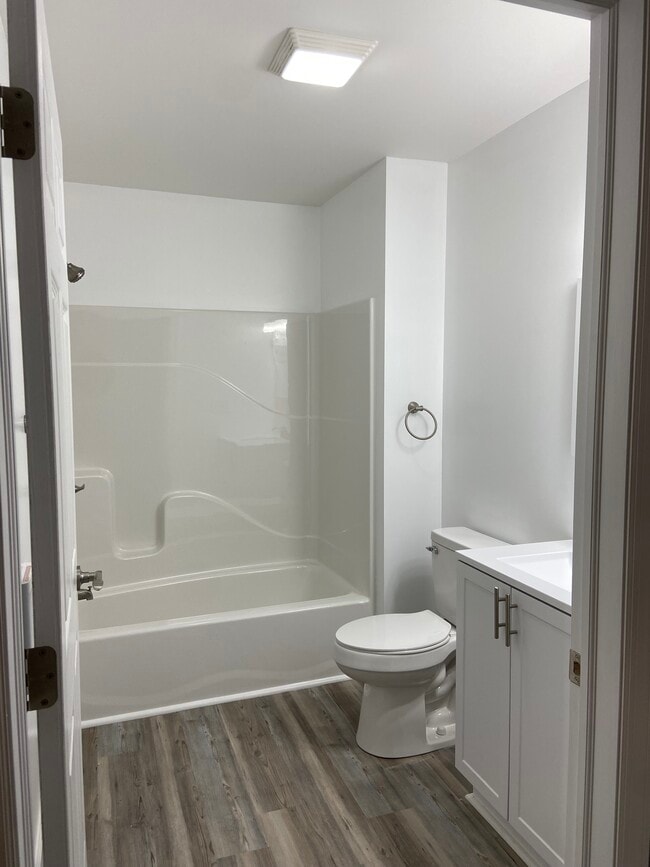 Photo - 23 Charles St Unit 10