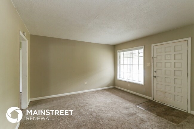 Photo - 4018 Sandburg St