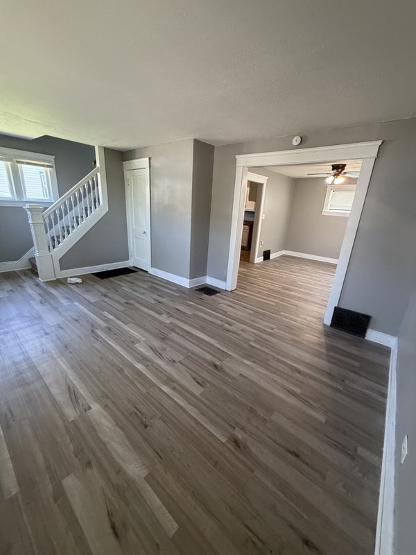 Photo - 7700 Goodman Ave