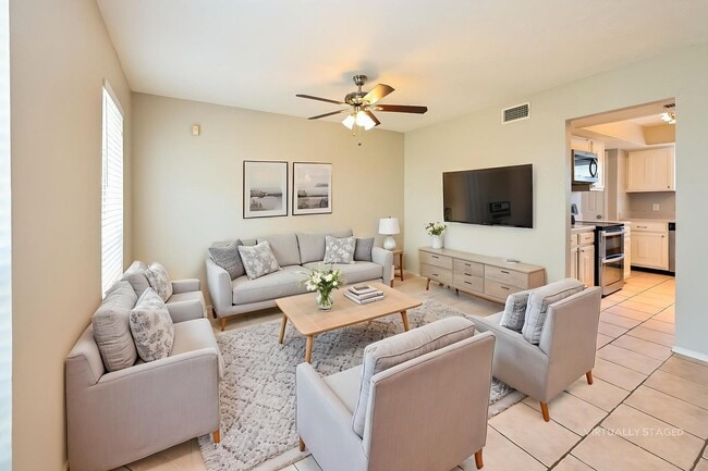 Building Photo - 1219 Briarmead Dr