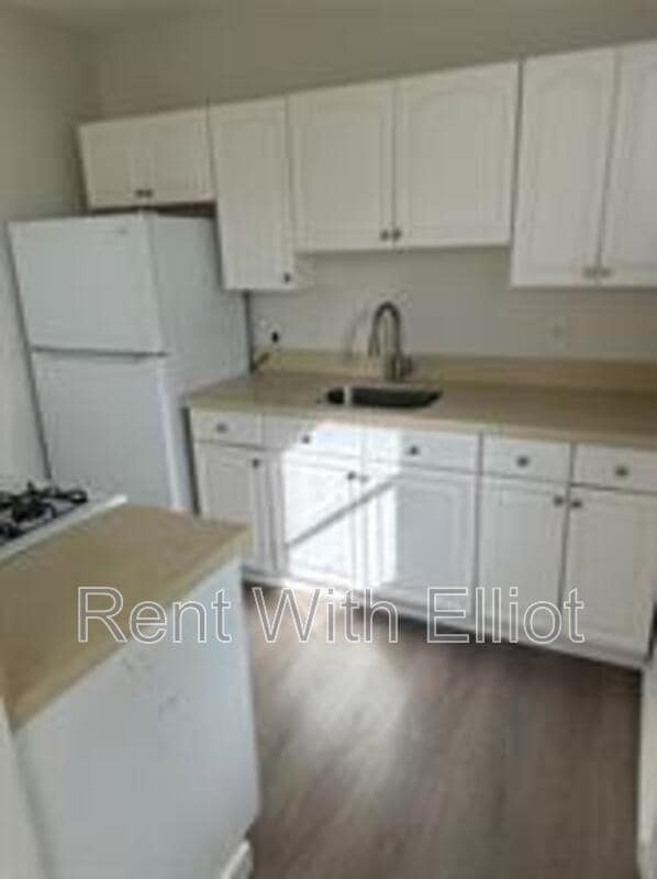 Building Photo - 1834 Fletcher St