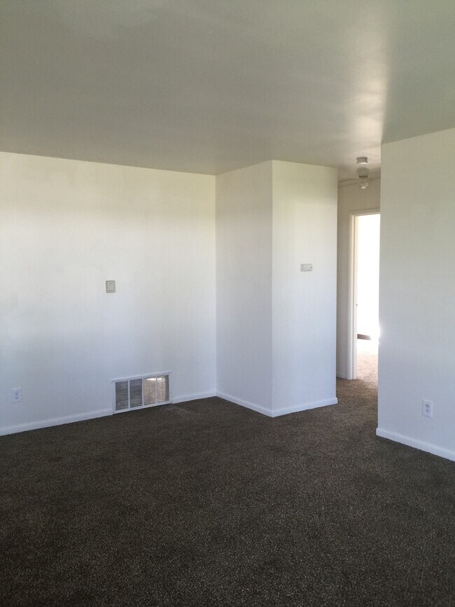 Photo - 2 bedroom 1 bath with 1 car garage