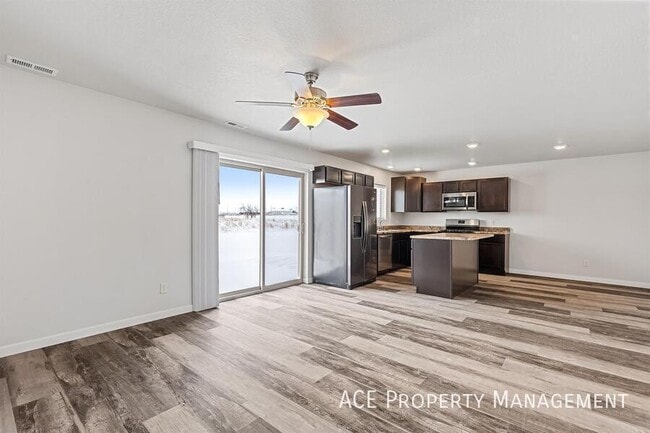 Photo - 22729 Radar Hill Rd