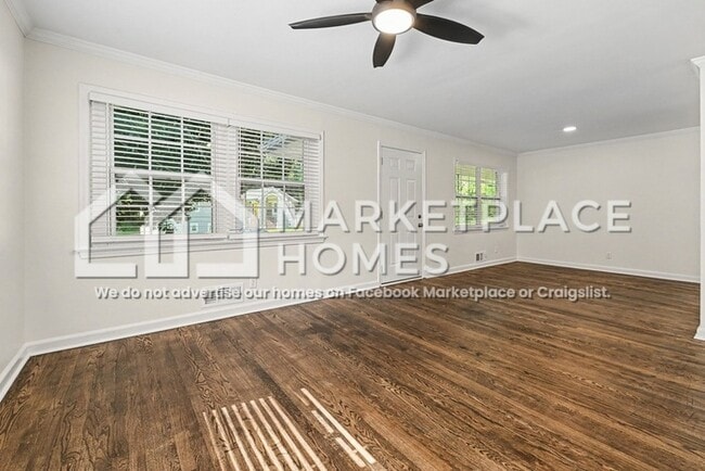 Photo - 1433 Sharon St NW