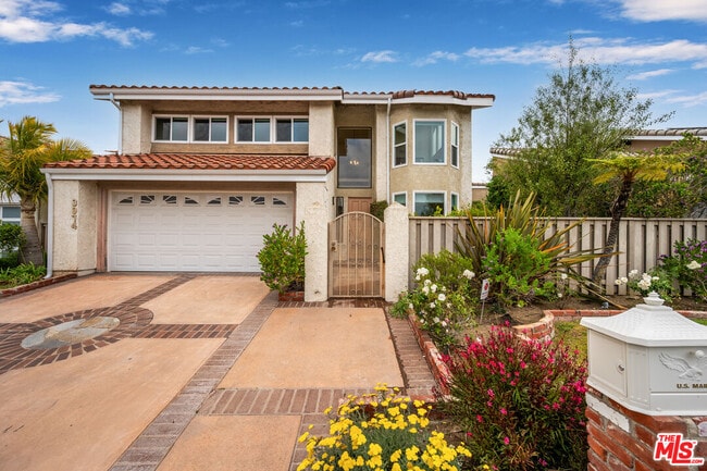Photo - 3974 Astaire Ave Casa