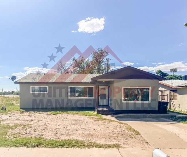 Building Photo - 4 bedroom for rent in Carlsbad NM Rental
