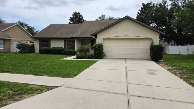 Photo - Spacious 4 Bdrm / 2 BA with 2 car garage