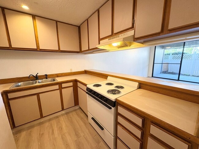 Photo - Spacious 1-Bedroom Ground Floor Apartment – Available Now!