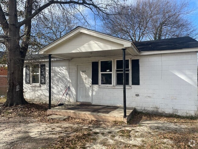 Building Photo - Charming 3 bedroom Orangeburg Ranch Rental