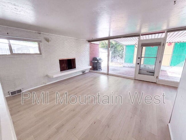 Photo - 720 N 1200 E St