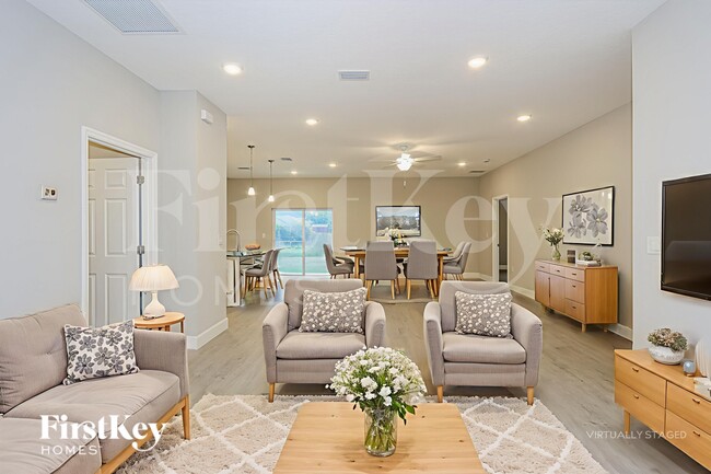 Photo - 717 Garvey Rd