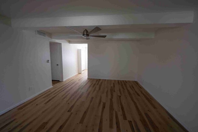 Photo - 12828 N 113th Ave Unidad 8