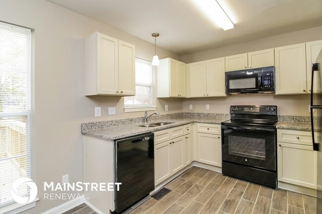 Photo - 3492 Hancock Dr