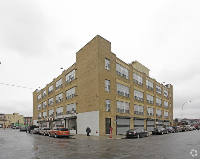 Primary Photo - Shops at the Loom Apartments