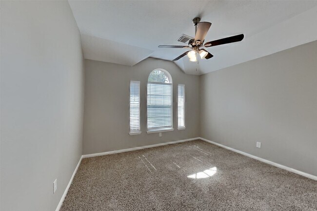 Photo - 3511 Glenhill Dr